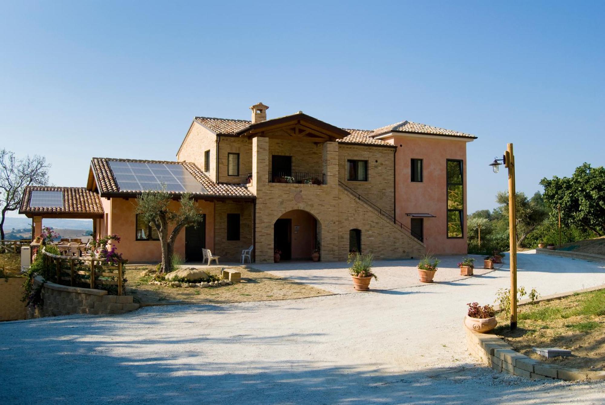 Agriturismo Il Falco Sant'Elpidio a Mare Exterior photo